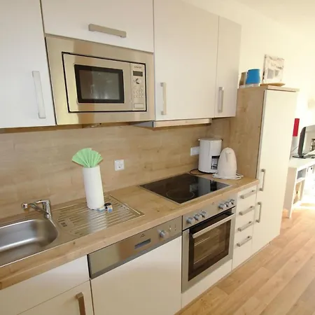 Apartment Terrasse, Gratis Nutzung Vom Ahoi Erlebnisbad Und Sauna In Sellin - Meeresblick 32 Goehren (Ruegen)
