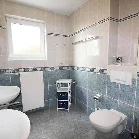 아파트 Meeresblickresidenzen Nr 32 Mit Sauna- Und Schwimmbadnutzung Im Ahoi Sellin 괴렌